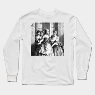 French girls scared Long Sleeve T-Shirt